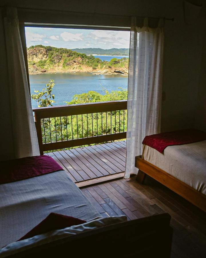 Aqua Oceanfront Hotel Resort Эль-Хиганте Экстерьер фото