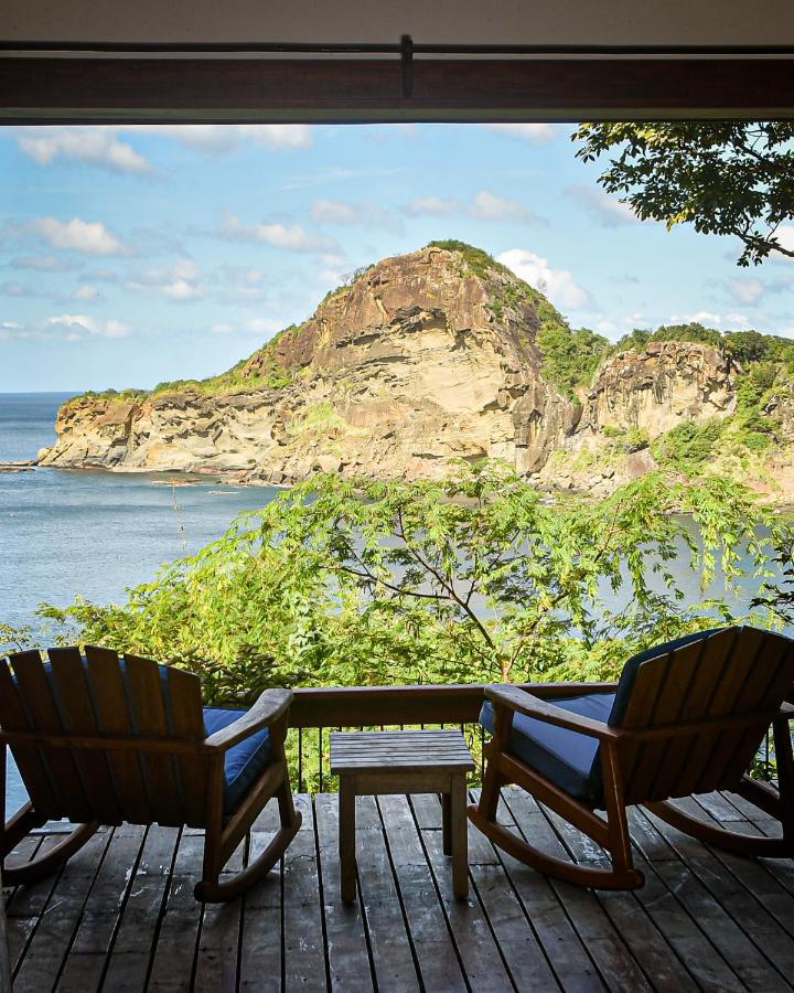 Aqua Oceanfront Hotel Resort Эль-Хиганте Экстерьер фото